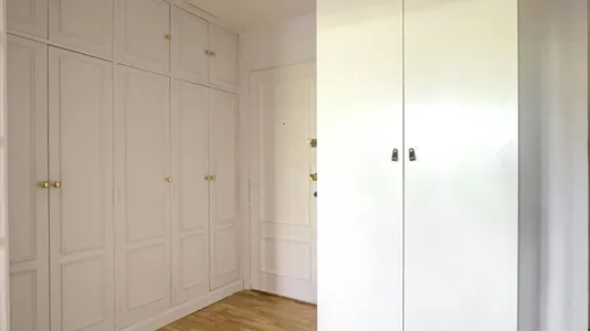 Rooms in Madrid Tetuán - photo 10