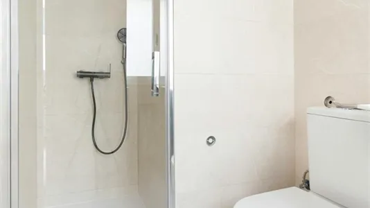 Rooms in Madrid Chamberí - photo 7