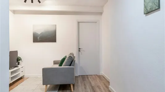 Rooms in Madrid Ciudad Lineal - photo 9