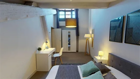 Rooms in Lyon - photo 1