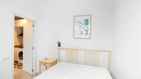 Apartments in Barcelona Ciutat Vella - photo 8