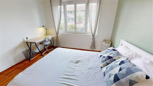 Rooms in Lyon - photo 2