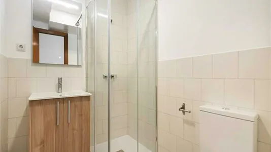 Rooms in Madrid Hortaleza - photo 5