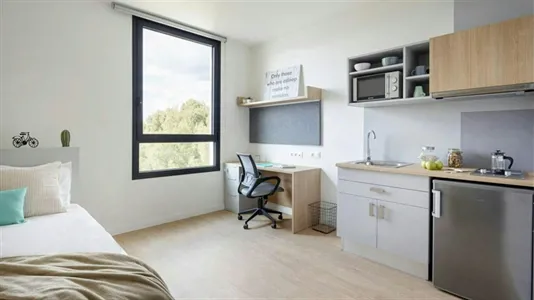 Apartments in Granada - photo 2