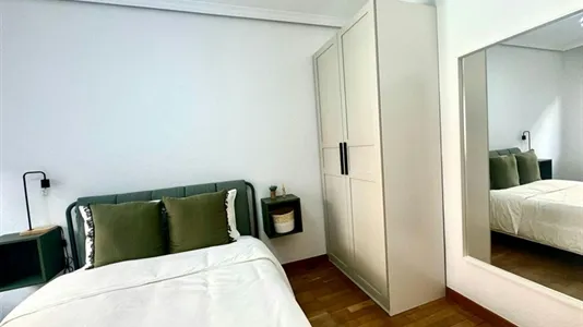 Rooms in Madrid Chamberí - photo 7