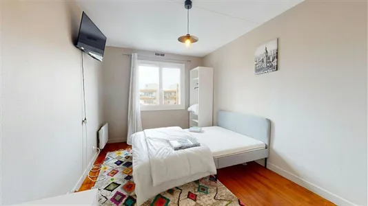 Rooms in Lyon - photo 3