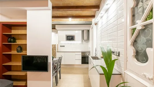 Apartments in Barcelona Eixample - photo 5