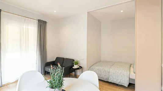 Apartments in Barcelona Ciutat Vella - photo 5