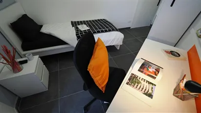 Room for rent in Turin, Piemonte