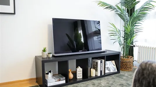 Apartments in Berlin Charlottenburg-Wilmersdorf - photo 5