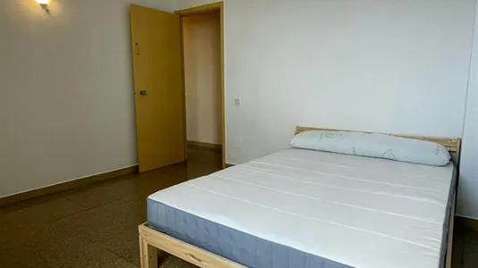 Rooms in Las Palmas de Gran Canaria - photo 4