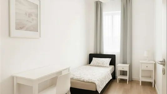 Rooms in Location is not specified - photo 1