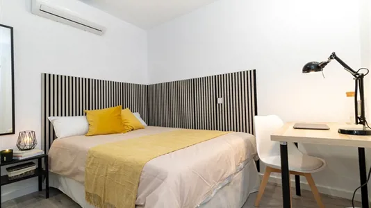 Rooms in Madrid Moncloa-Aravaca - photo 2