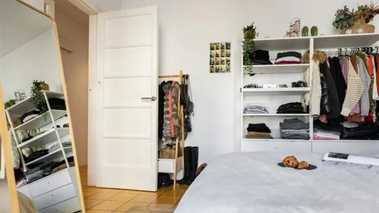 Rooms in Barcelona Eixample - photo 4