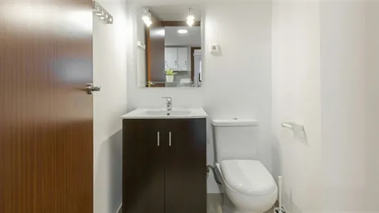 Rooms in Madrid Hortaleza - photo 10