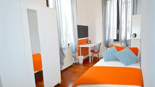 Rooms in Modena - photo 1