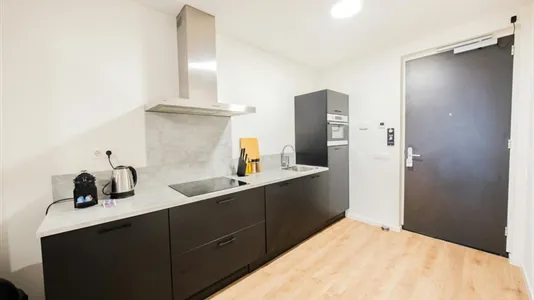 Apartments in Location is not specified - photo 9