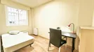 Room for rent, Húmera-Somosaguas-Prado del Rey, Comunidad de Madrid, &lt;span class=&quot;blurred street&quot; onclick=&quot;ProcessAdRequest(9649813)&quot;&gt;&lt;span class=&quot;hint&quot;&gt;See streetname&lt;/span&gt;[xxxxxxxxxxxxx]&lt;/span&gt;