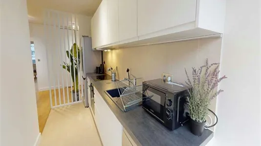 Rooms in Paris 15ème arrondissement - photo 8