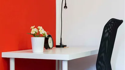 Room for rent in Milano Zona 6 - Barona, Lorenteggio, Milan