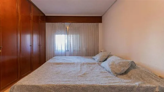 Rooms in Tavernes Blanques - photo 2