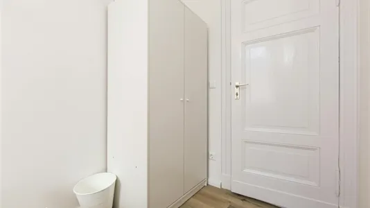 Rooms in Berlin Charlottenburg-Wilmersdorf - photo 3