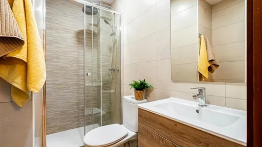 Rooms in Barcelona Sarrià-St. Gervasi - photo 8