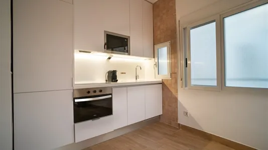 Apartments in Valencia Ciutat Vella - photo 4