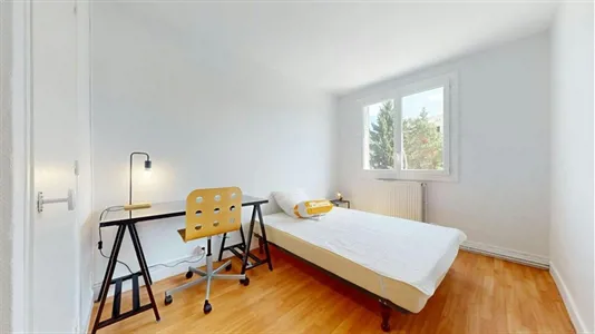 Rooms in Grenoble - photo 1