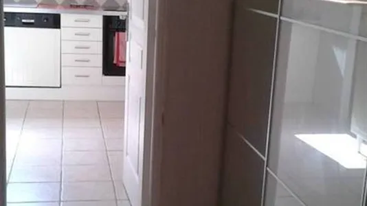 Apartments in Pontoise - photo 4