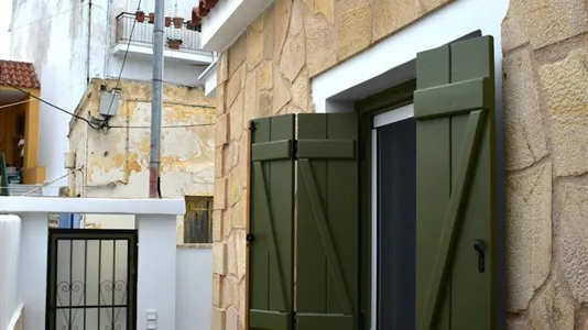 Houses in Aegina - photo 4