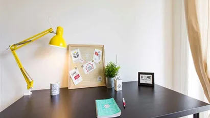Room for rent in Milano Zona 2 - Stazione Centrale, Gorla, Turro, Greco, Crescenzago, Milan