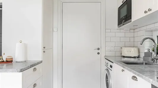 Houses in Huddinge - photo 4