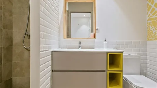 Rooms in Barcelona Eixample - photo 7