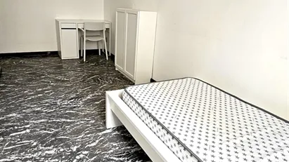 Room for rent in Padua, Veneto