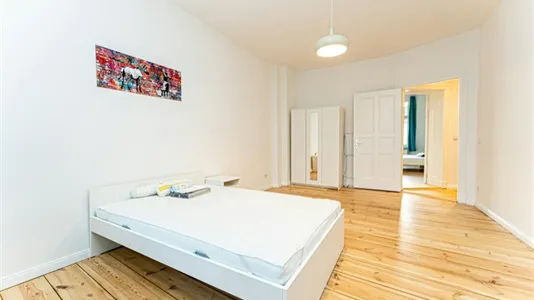 Rooms in Berlin Friedrichshain-Kreuzberg - photo 2