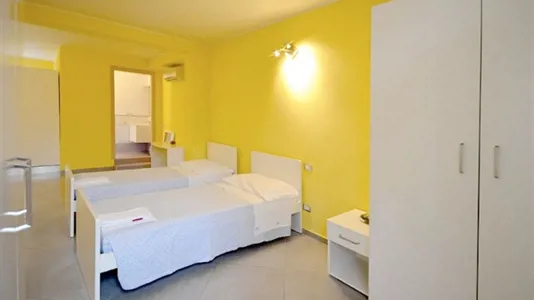 Rooms in Milano Zona 5 - Vigentino, Chiaravalle, Gratosoglio - photo 1