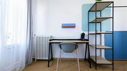 Rooms in Madrid Chamberí - photo 8