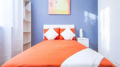 Room for rent in Milano Zona 5 - Vigentino, Chiaravalle, Gratosoglio, Milan