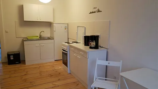 Rooms in Berlin Friedrichshain-Kreuzberg - photo 7