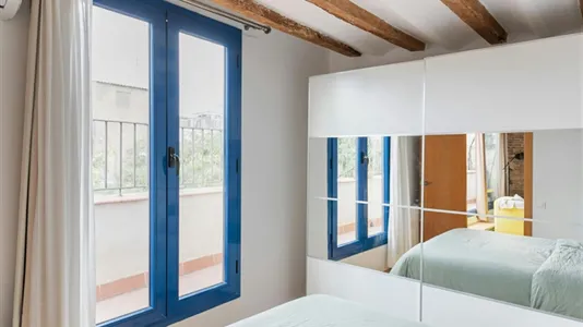 Apartments in Barcelona Ciutat Vella - photo 9