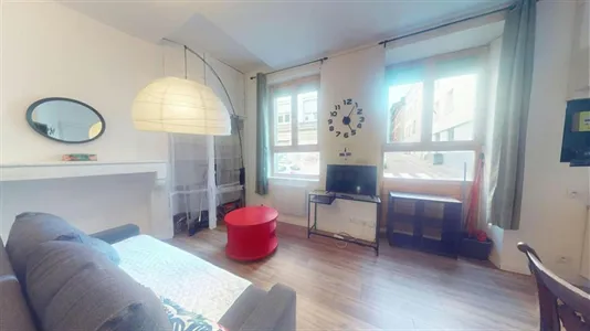 Apartments in Saint-Étienne - photo 2