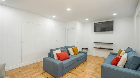 Rooms in Madrid Chamberí - photo 8