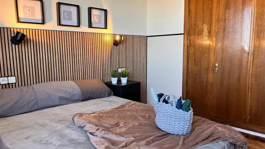 Rooms in Madrid Retiro - photo 8