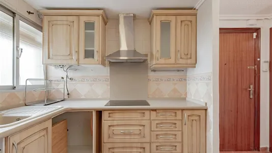 Rooms in Benimamet - photo 9