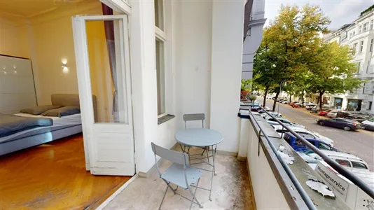 Apartments in Berlin Charlottenburg-Wilmersdorf - photo 3