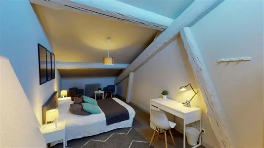 Rooms in Lyon - photo 2