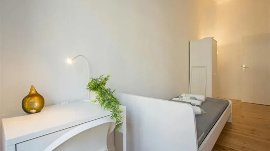 Rooms in Berlin Friedrichshain-Kreuzberg - photo 2