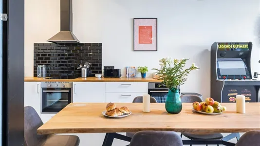 Rooms in Brussels Sint-Gillis - photo 8