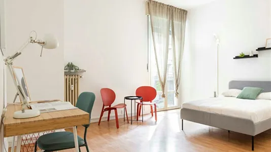 Rooms in Milano Zona 8 - Fiera, Gallaratese, Quarto Oggiaro - photo 4